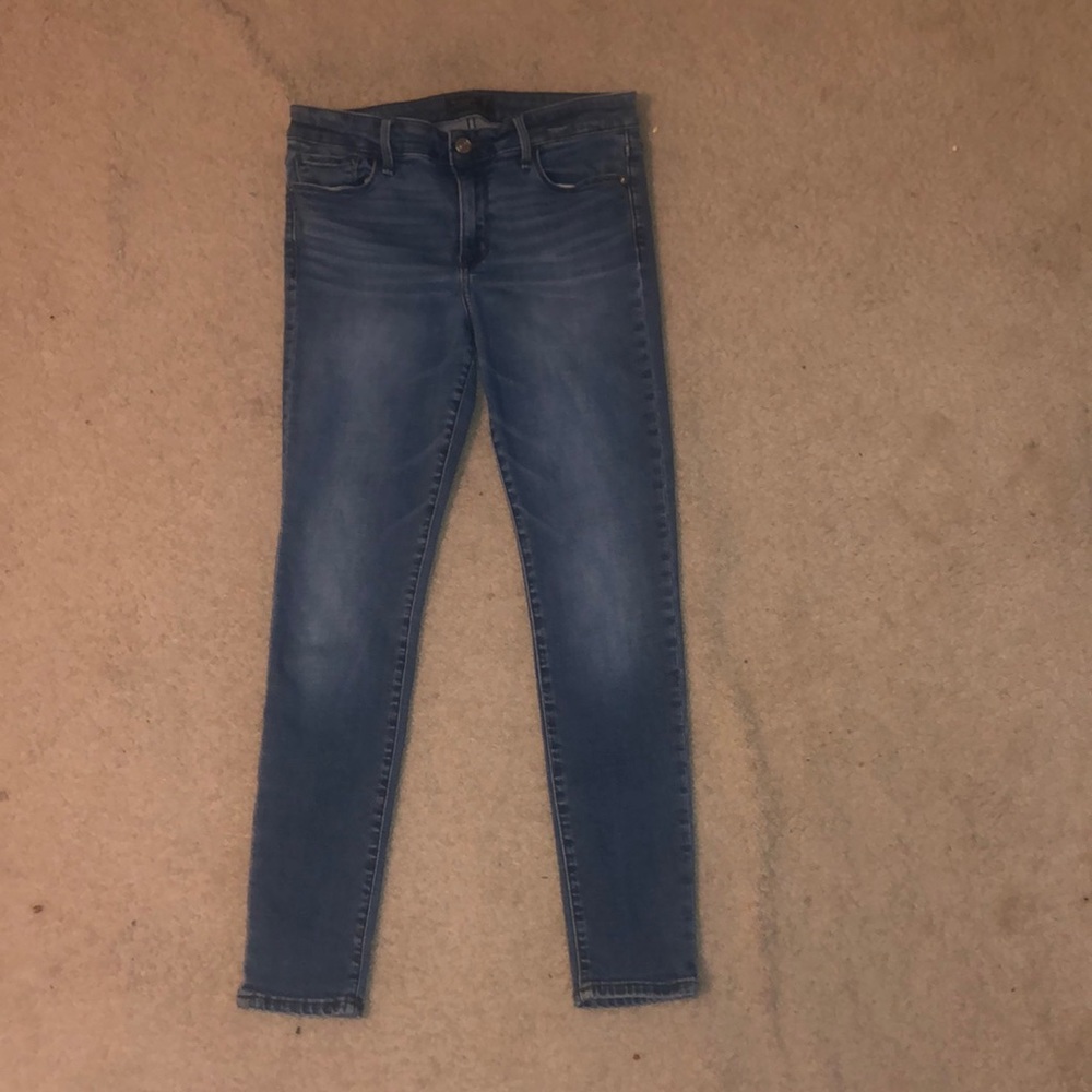 Skinny jeans